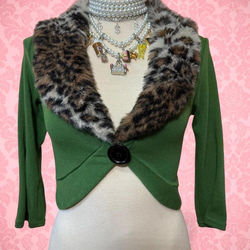 🐆✨ ROCKSTEADY Y2K DREAM CARDIGAN - LEOPARD FUR COLLAR ✨🐆